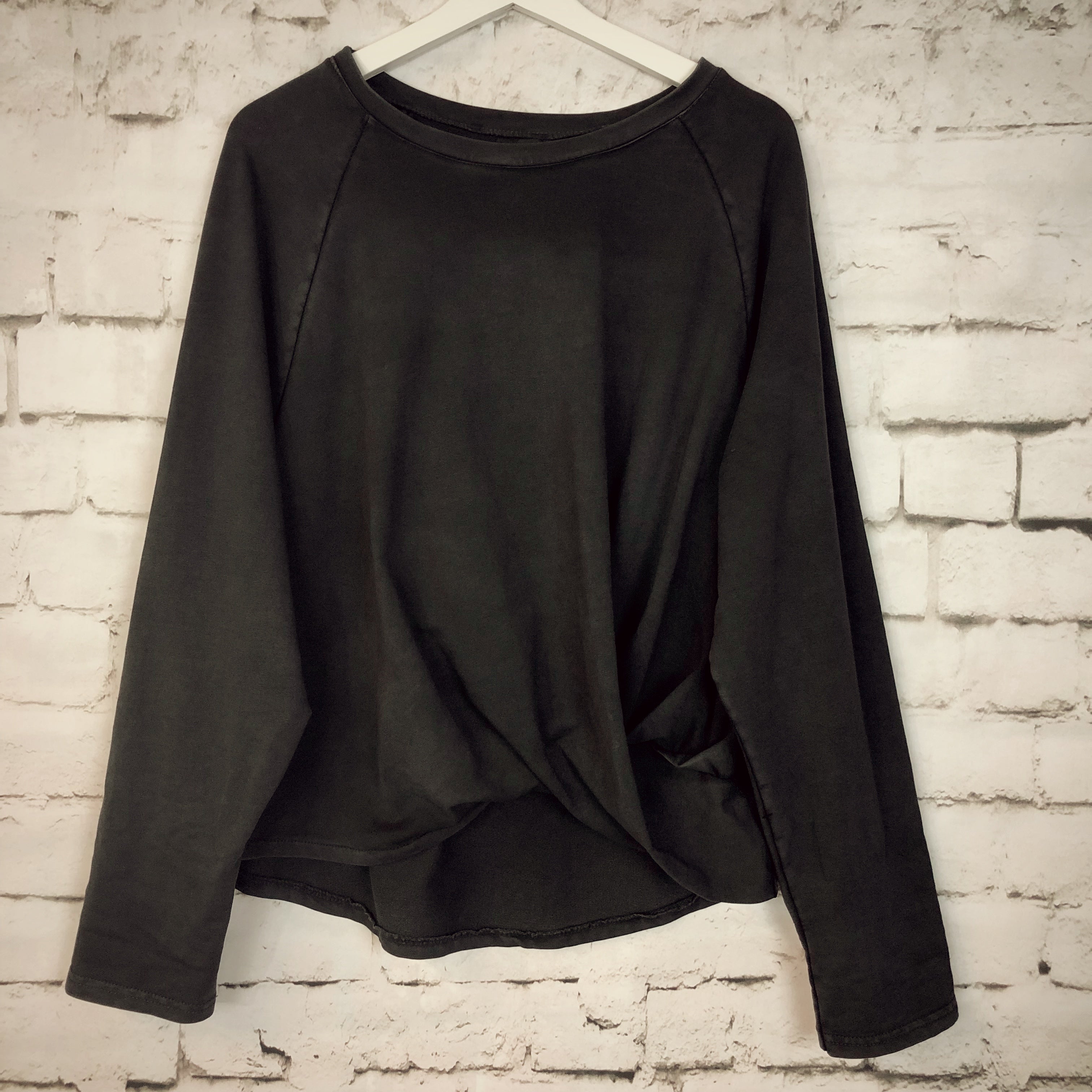 Front Twist Pleated Shirt