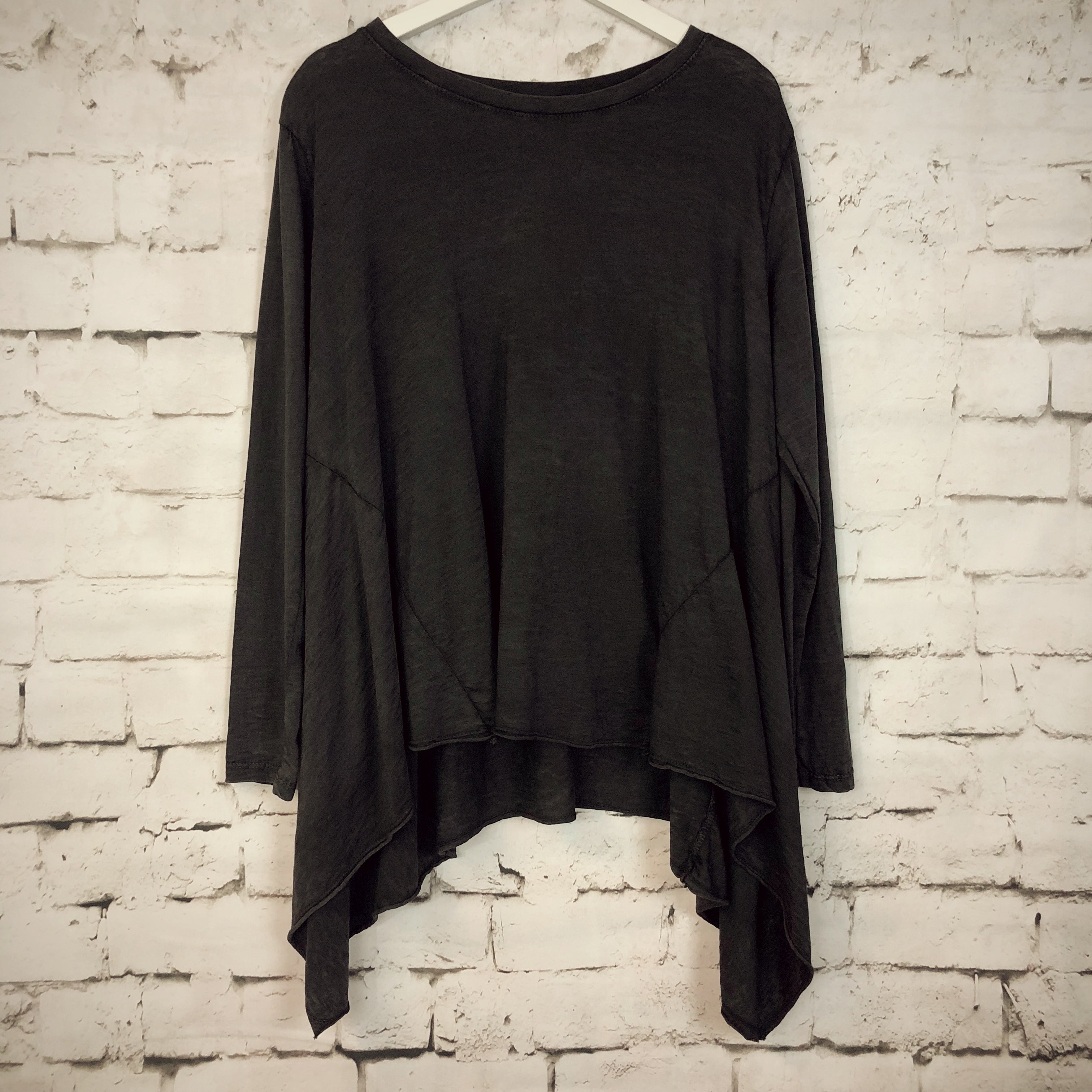 Asymmetrical Sides Top